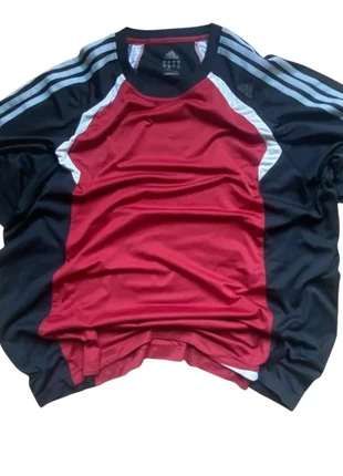 Maillot de sport adidas XL Rouge et Noir / black and Red vintage, marca: adidas, estado: Muito bom, tamanho: XL, €4.00, €4.90 inclui Proteção do Comprador