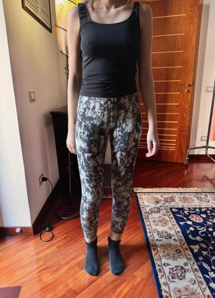 Leggings Nike fantasia grigio/nero – Taglia XS, brand: Nike, condizioni: Nuovo senza cartellino, taglia: XS / IT 38 / EU 34, €15.00, €16.45 include la Protezione acquisti