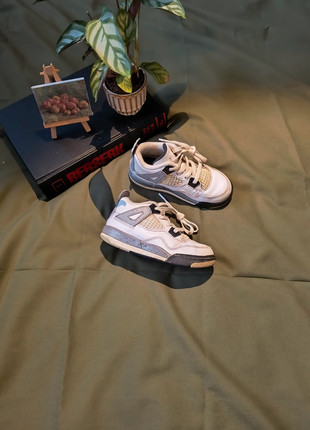 Jordan 4 Amazing cement black and grey "Youth", marque: Jordan, état: Très bon état, taille: 15 et moins, 5,00 €, 5,95 € Protection acheteurs (Pro) incluse