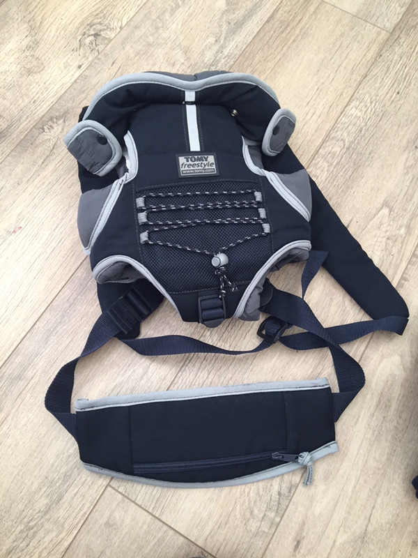 porte bebe tomy freestyle Vinted