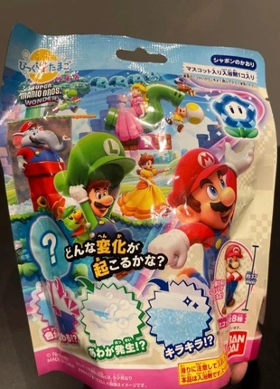 Nintendo Super Mario bombe de bain + figurine, marke: Nintendo, zustand: Sehr gut, 6,00 €, 7,00 € inklusive Vinted-Käuferschutz