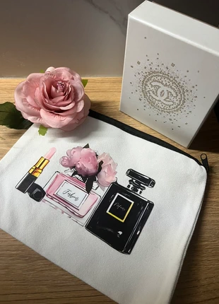 Magnifique Trousse de Maquillage Fashion et Tendance -Neuve sous blister, estado: Novo com etiquetas, €6.00, €7.00 inclui Proteção do Comprador