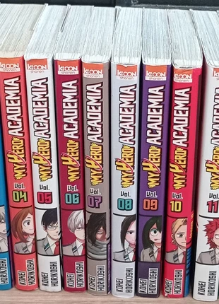 Mangas My Hero Accademia T 1 à 13, état: Très bon état, 40,00 €, 42,70 € Protection acheteurs incluse