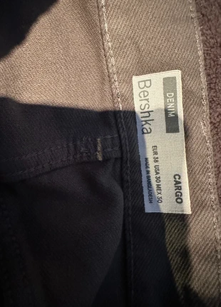 Cargo Bershka EU38, marque: Bershka, état: Très bon état, taille: W29 | FR 38, 5,00 €, 5,95 € Protection acheteurs incluse