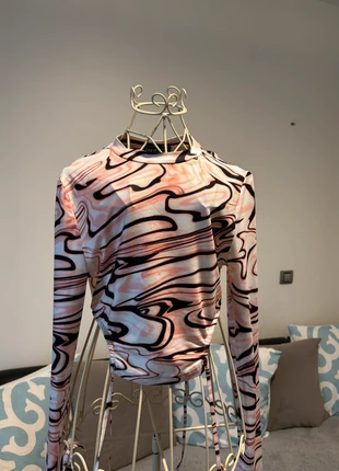 Haut manches longues SHEIN psychédélique– Taille S, brand: Shein, condition: Very good, size: S / 36 / 8, €6.00, €7.00 includes Buyer Protection