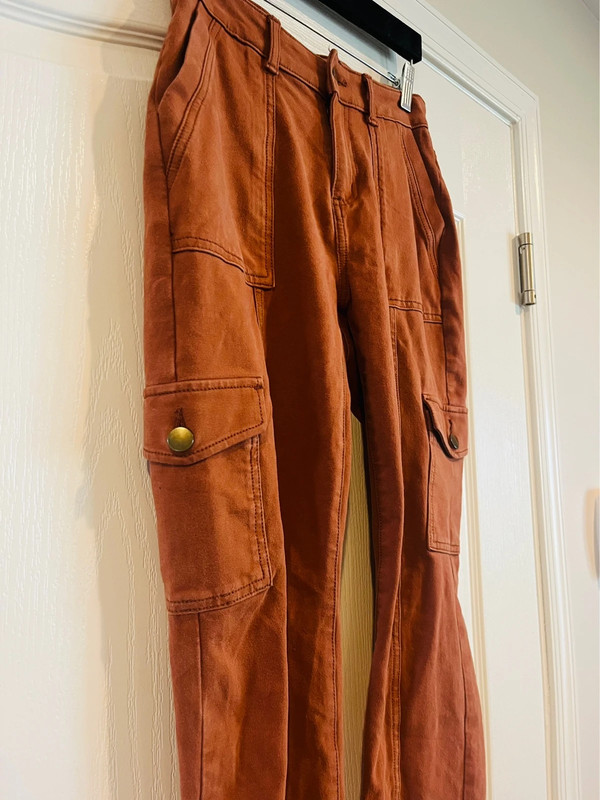 Time and Tru Women’s Burnt Orange Cargo Jeggings, Size 6 3