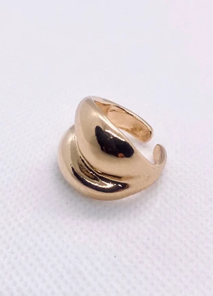 Bague doré simple et élégante, marca: sans marque, estado: Novo sem etiquetas, tamanho: Ajustável, €5.00, €5.95 inclui Proteção do Comprador