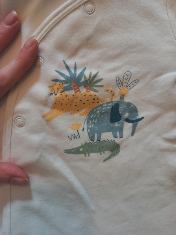 Lot 2 pyjamas taille 1 mois - photo numéro 2