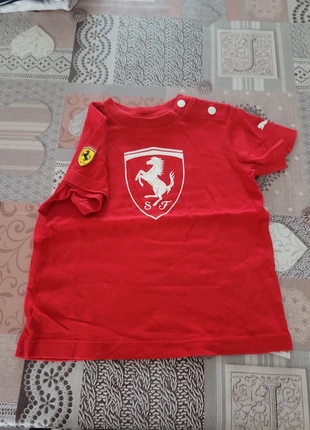 Tshirt ferrari official 12 mois , marca: Ferrari, estado: Bom, tamanho: 9-12 meses / 74 cm, €6.00, €7.00 inclui Proteção do Comprador