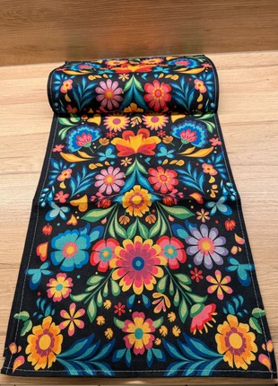 Chemin de table fleuri en polyester 33x183 cm, état: Neuf avec étiquette, 9,90 €, 11,10 € Protection acheteurs (Pro) incluse