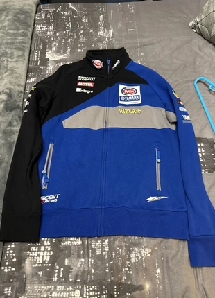 Yamaha zipper, brand: Yamaha, condition: Good, size: L, £35.00, £37.45 includes Buyer Protection