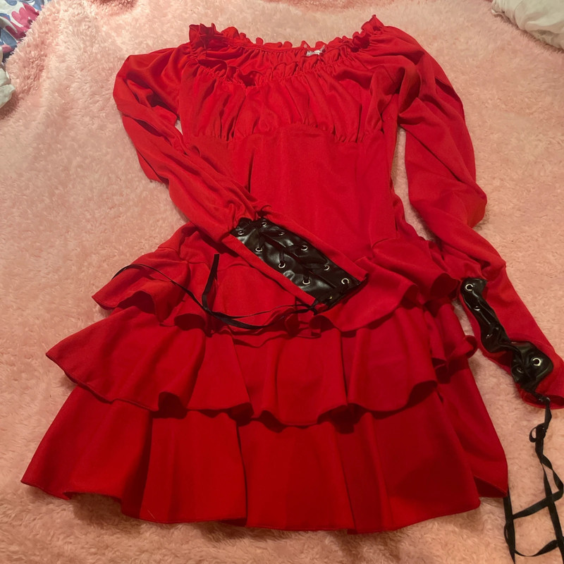 red custome dress 2