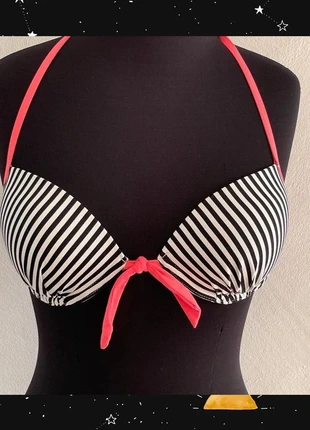 Bikini 1 pieza, marque: Easy Wear, état: Très bon état, taille: S / 36 / 8, 5,00 €, 5,95 € Protection acheteurs incluse