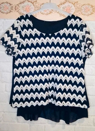 Blouse a manche courte a dentelle Armand Thiery, marque: Armand Thiery, état: Très bon état, taille: L / 40 / 12, 15,00 €, 16,45 € Protection acheteurs incluse