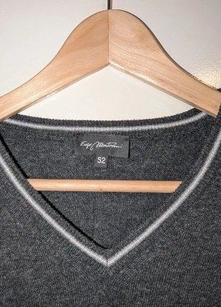 V neck sweater, brand: Enzo Mautovani, condition: Very good, size: L, £4.00, £4.90 includes Buyer Protection