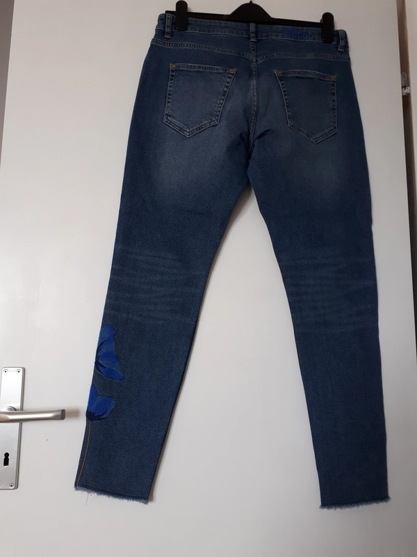 Jeans mit Stickerei-Gr.40 4