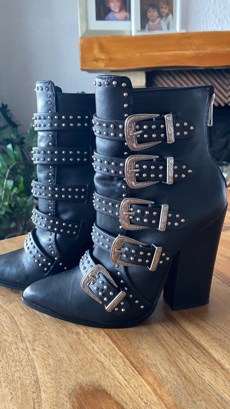 Steve madden deals comet bootie