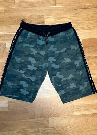 dunkelgrün khaki grün graue vintage Hydro Jogger Jogginghose mit Camouflage Muster, brand: Hydro, condizioni: Ottime, taglia: 16 anni / 176 cm, €4.00, €4.90 include la Protezione acquisti