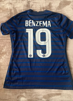 Maillot Benzema équipe de France, marque: Nike, état: Très bon état, taille: S, 60,00 €, 63,70 € Protection acheteurs incluse