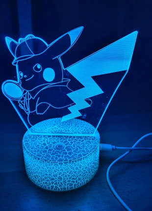 Lampe LED Pikachu détective - pokémon – Multicolore + câble usb, marque: Pokémon, état: Neuf sans étiquette, 15,00 €, 16,45 € Protection acheteurs incluse
