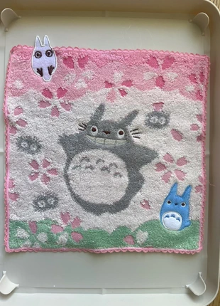 Totoro et Sakura, brand: Totoro, condizioni: Nuovo senza cartellino, €6.80, €7.84 include la Protezione acquisti Pro