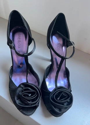 Elegantes zapatos Dive & Co de satén negro, marque: Dive & Co., état: Très bon état, taille: 38, 5,00 €, 5,95 € Protection acheteurs incluse