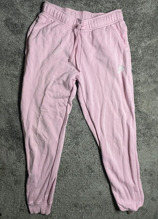 Nike pink trouser, brand: Nike, condition: Good, size: XS / 34 / 6, €10.00, €11.20 includes Buyer Protection