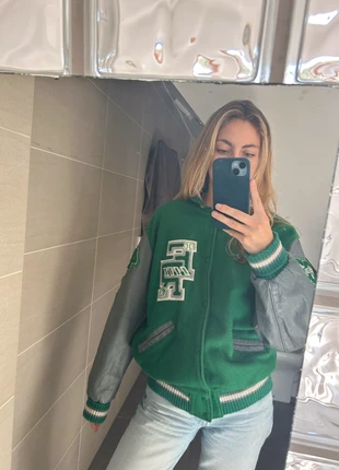 Vintage green varsity jacket, brand: Delong, condition: Very good, size: M / 10, £20.00, £21.70 includes Buyer Protection