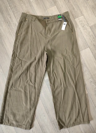 Dunnes Stores Easy Wide Leg Trousers - Green - Size 16 (NWT)
New With Tags., brand: Dunnes Stores, condition: New with tags, size: XXL / 44 / 16, €10.00, €11.20 includes Buyer Protection