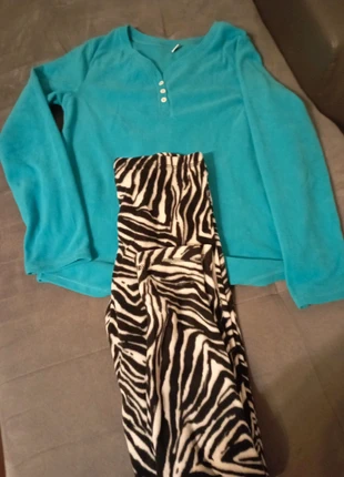 Pyjama polaire marque hue, marque: Hue, état: Neuf sans étiquette, taille: S / 36 / 8, 1,00 €, 1,75 € Protection acheteurs incluse