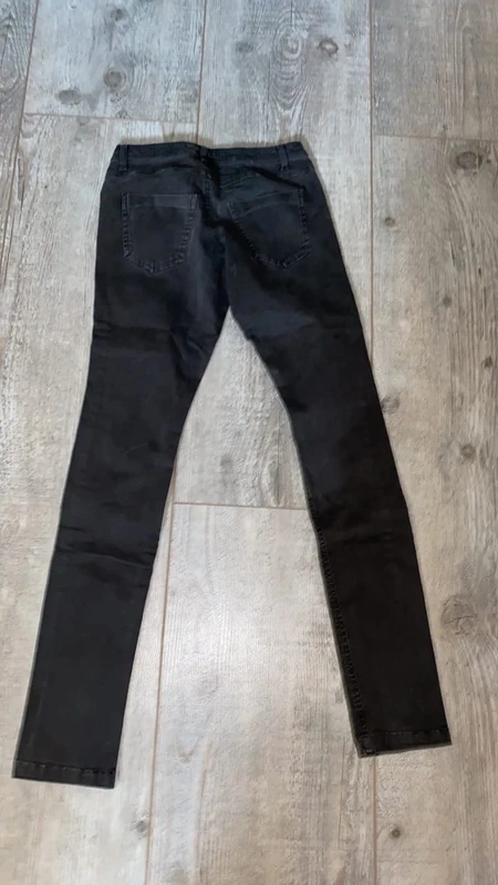 Jeans noir - photo numéro 3