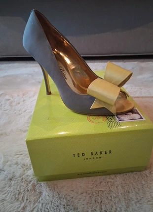 Ted Baker grey yellow bow peep toe heel 💛🩶, brand: Ted Baker, condition: Very good, size: 40, €19.99, €21.69 includes Buyer Protection