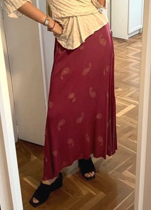 Falda larga fucsia con detalles dorados, marque: Local, état: Neuf sans étiquette, taille: S / 36 / 8, 8,00 €, 9,10 € Protection acheteurs incluse