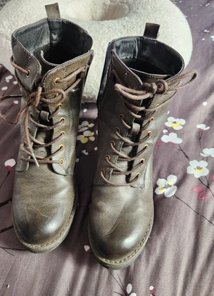 Bottines à talons bas, brand: Inconnu, condition: Very good, size: 38, €2.99, €3.84 includes Buyer Protection