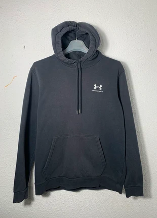 Under armour hoodie embroidered, brand: Under Armour, condizioni: Ottime, taglia: L, €14.00, €15.40 include la Protezione acquisti