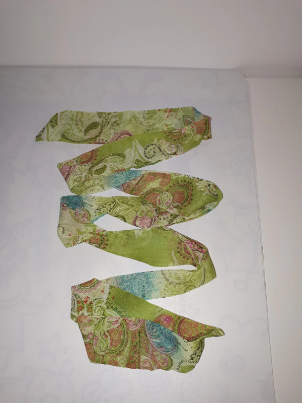 3 Rubans/foulards 1