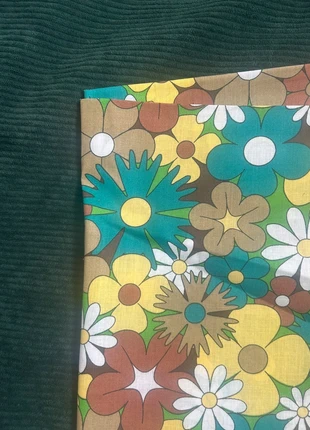 Lot de tissu coton et tissu velours côtelé, marque: Okeo-tex, état: Neuf sans étiquette, 8,99 €, 10,14 € Protection acheteurs (Pro) incluse