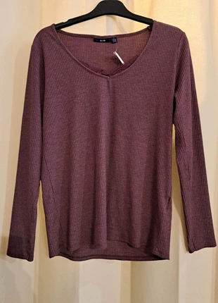 Tee shirt femme manches longues , merk: Kiabi, staat: Goed, maat: L / 40 / 12, € 4,00, € 4,90 inclusief Kopersbescherming