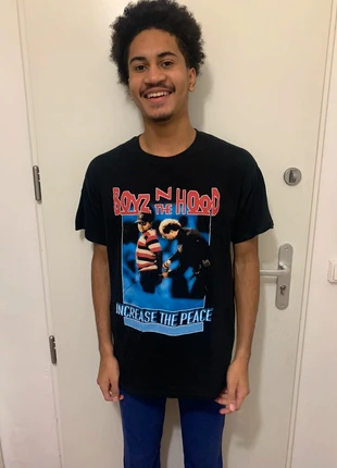 T-shirt noir imprimé boys n the hood, brand: t-shirt rétro FF, condition: Very good, size: L, €12.00, €13.30 includes Buyer Protection