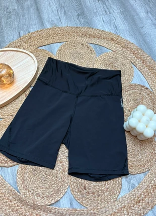 Short de sport noir domyos taille XXS très bon état, marke: Domyos, zustand: Sehr gut, größe: XXS / 32 / 4, 2,00 €, 2,80 € inklusive Vinted-Käuferschutz