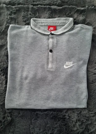 Polo manches courtes Nike Gris, M Hommes, marque: Nike, état: Très bon état, taille: M, 16,00 €, 17,50 € Protection acheteurs (Pro) incluse