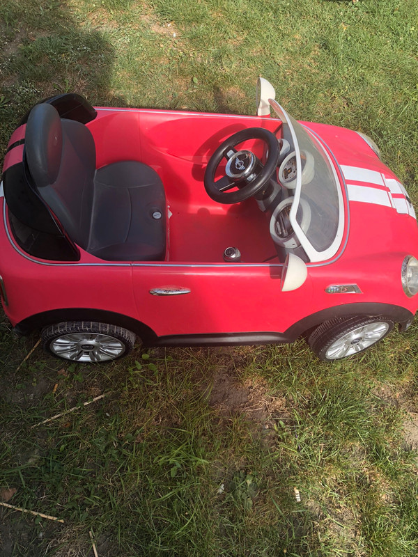 Mini voiture électrique enfant