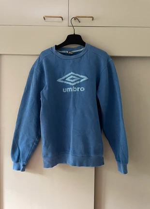 Pull bleu marine umbro très bon état, marque: Umbro, état: Très bon état, taille: S, 8,00 €, 9,10 € Protection acheteurs incluse