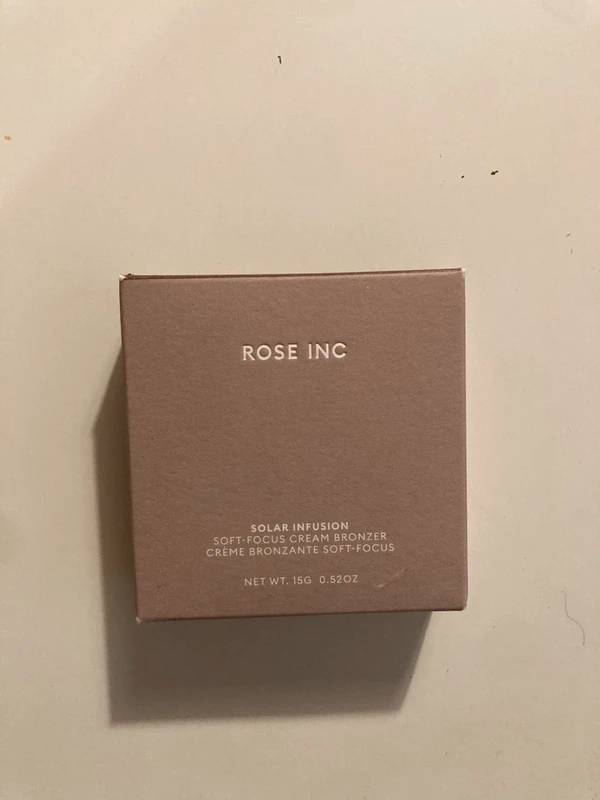 🌞 Rose Inc – Solar Infusion Cream Bronzer teinte CAPRI – 15g
