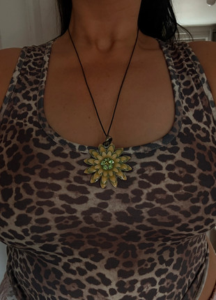 Vintage Sunflower Necklace, brand: Vintage Dressing, condition: Very good, £4.00, £4.90 includes Buyer Protection