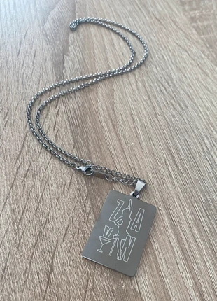 Necklace Zayn Malik, estado: Muito bom, €50.00, €53.20 inclui Proteção do Comprador