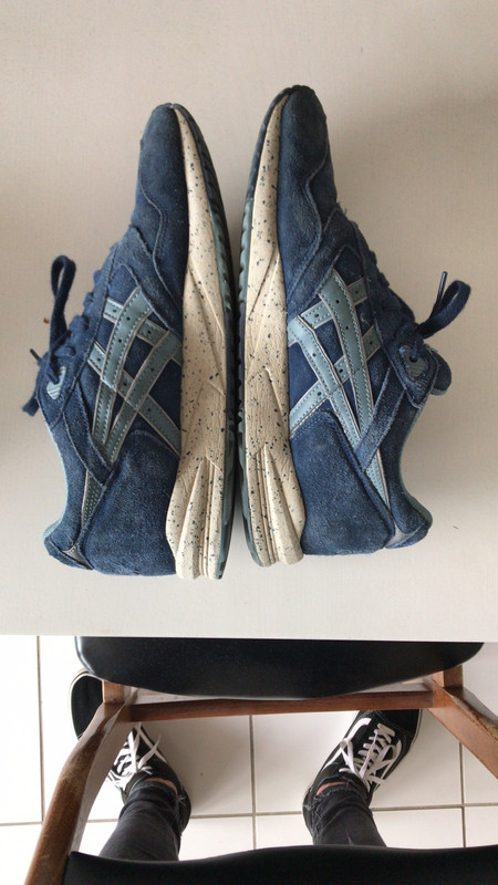 Asics gel bleu sale marine