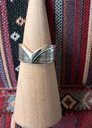 Bague métal couleur argent Ajustable inde india ethnique hippie boheme bali neuf, marke: Boheme, zustand: Neu, größe: Größenverstellbar, 7,00 €, 8,05 € inklusive Vinted-Käuferschutz
