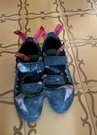 Scarpe arrampicata Tarantula Boulder 41.5, brand: La Sportiva, condizioni: Buone, taglia: 41.5, €30.00, €32.20 include la Protezione acquisti