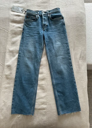 Re/Done high rise stovepipe straight jeans, marque: Re/Done, état: Neuf avec étiquette, taille: XXS / 32 / 4, 65,00 €, 68,95 € Protection acheteurs incluse